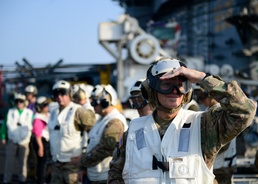 CENTCOM Visits USS Nimitz
