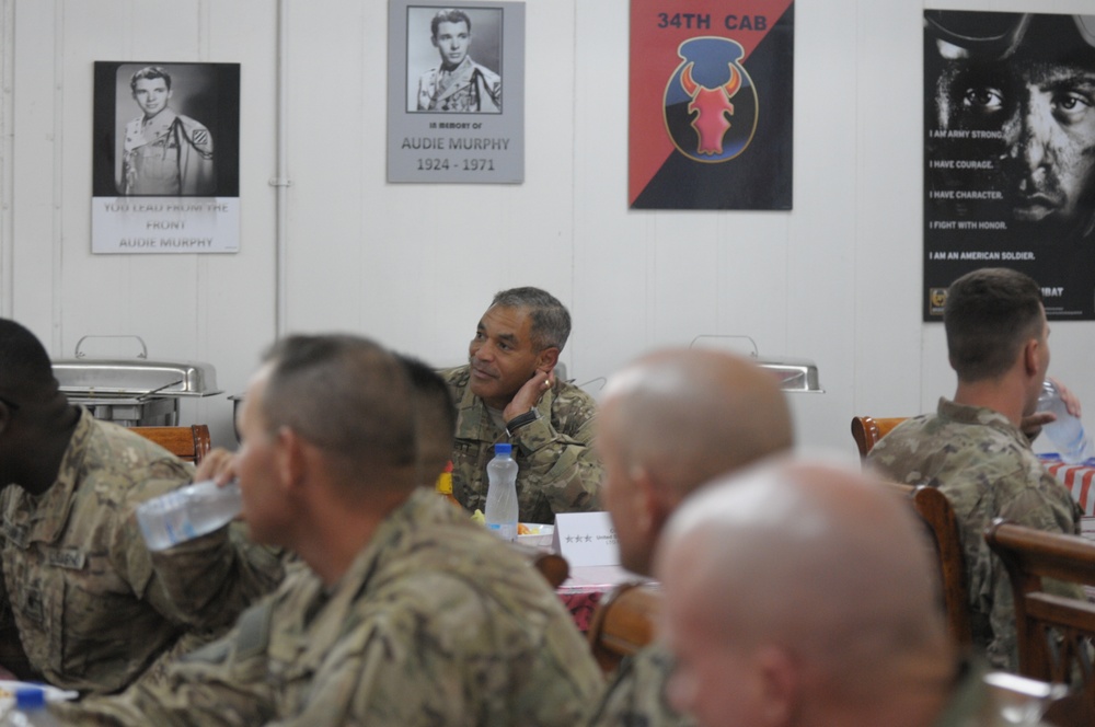 Lucky 6 Meets with 29th CAB Soldiers