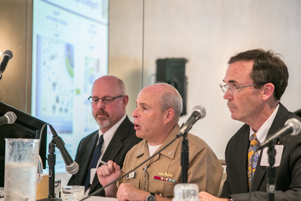 PEO C4I and PEO EIS participate in Industry panel at Navy Gold Coast Conference