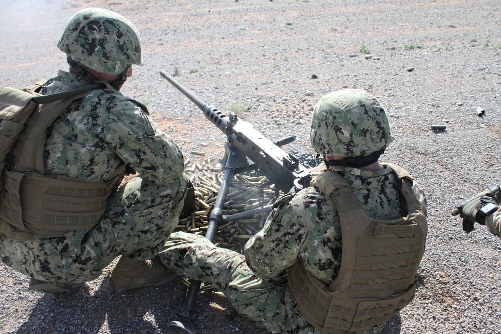 Desert Defender graduates first joint Air Force-Navy course