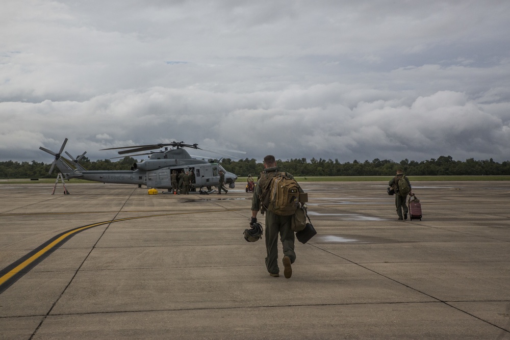 HMLA-773 takeoff to support rescue efforts in wake of Hurricane Harvey