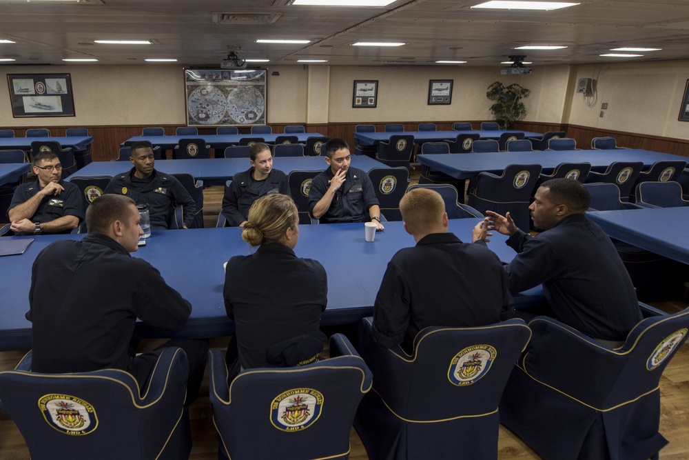 Navy Midshipmen Visit USS Bonhomme Richard (LHD 6)