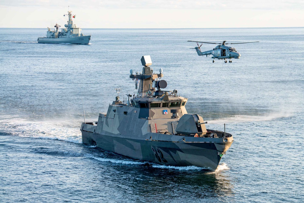 NATO and Finnish Navy PASSEX
