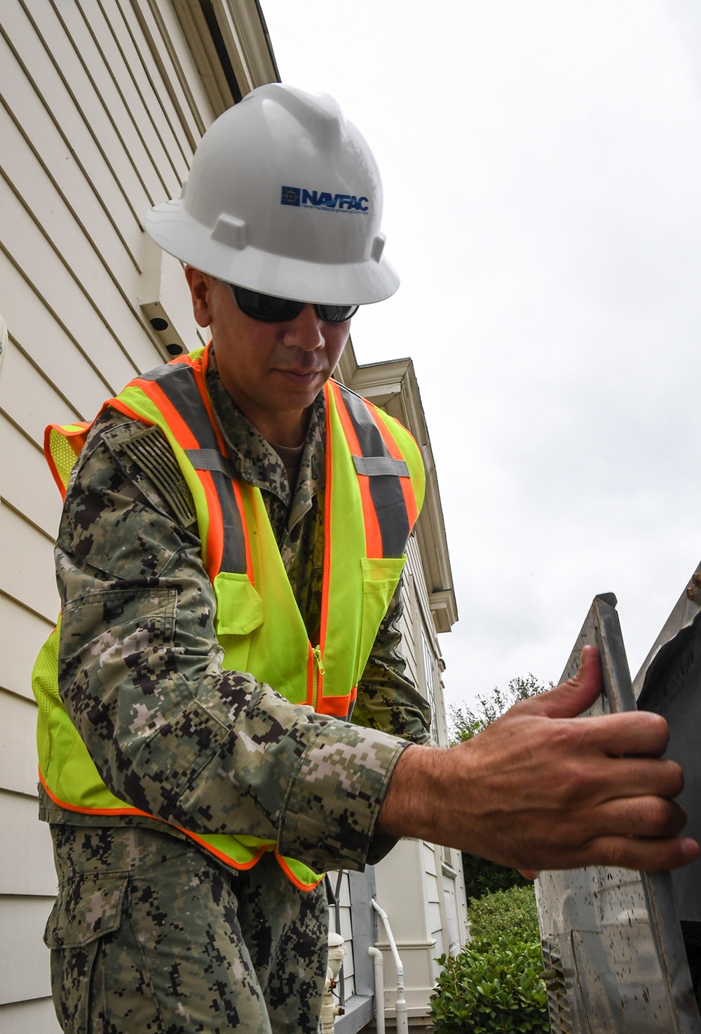 CERT teams record NAS Corpus Christi Hurricane Harvey damage