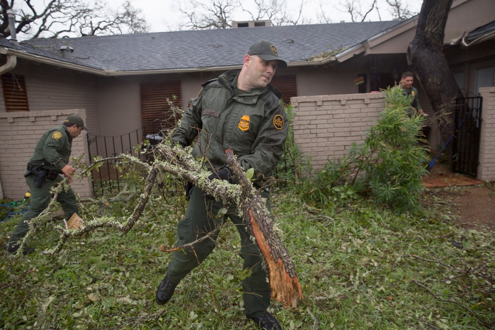 CBP responds to Hurricane Harvey