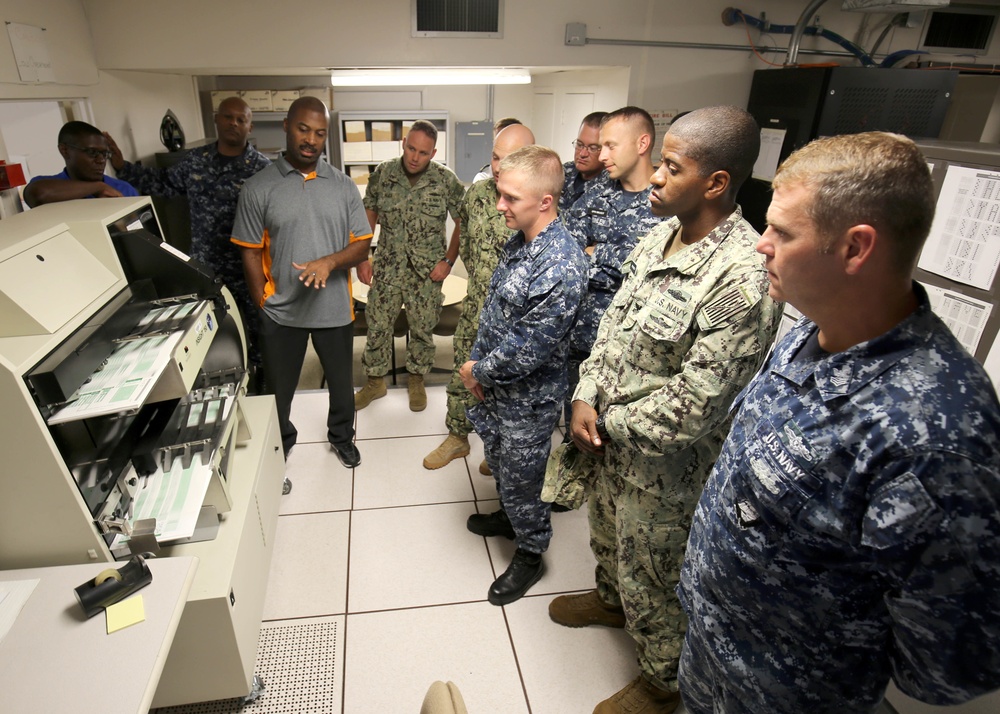 Chief Selectees visit Navy Advancement Center