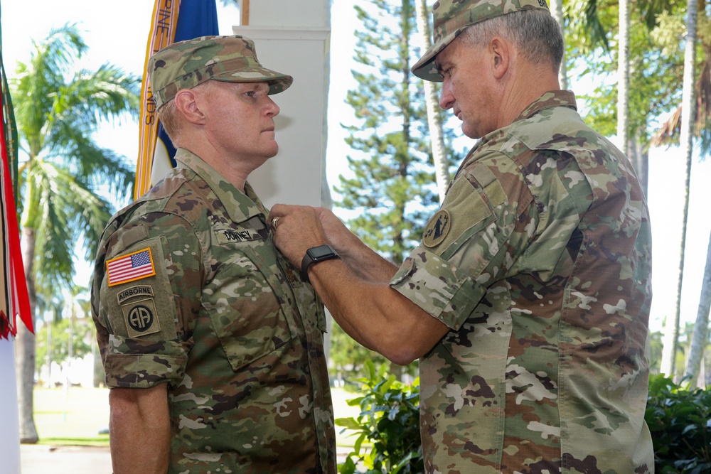 Army Officer Awarded Soldier’s Medal for Heroic Ocean Rescue