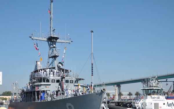 LA Fleet Week 2017 Ship arrival