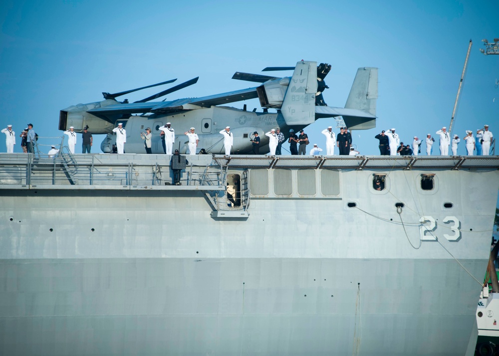 LA Fleet Week Ship Arrivals