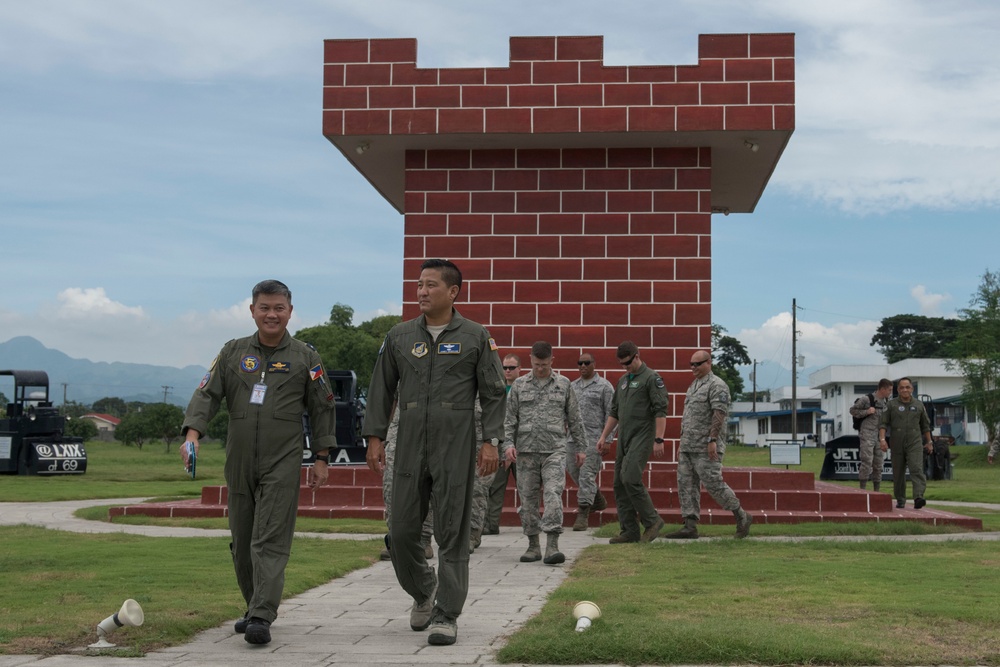 Bilateral exchange grows PAF, USAF interoperability