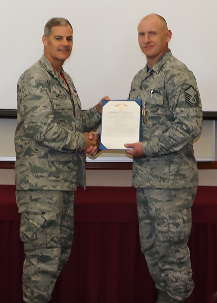 Barrett Receives Air Force Commendation Award
