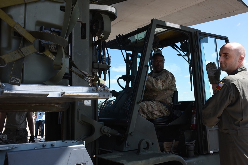 Oklahoma Air National Guard wing sends aid to neighbor state for Hurricane Harvey