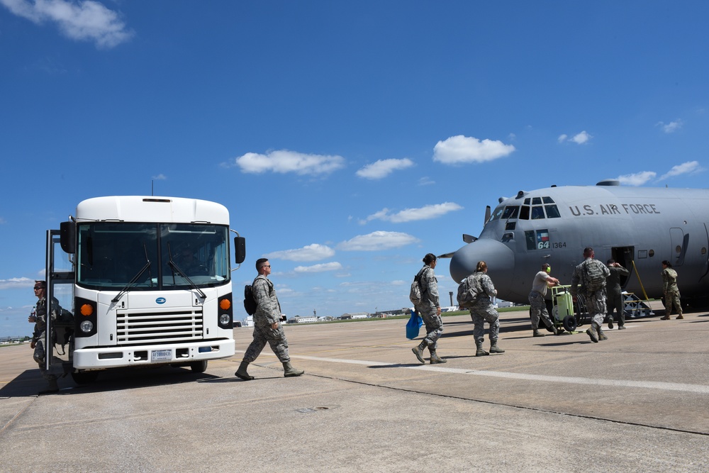 Oklahoma Air National Guard wing sends aid to neighbor state for Hurricane Harvey