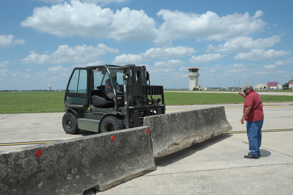 Joint Base San Antonio-Randolph support Federal Emergency Management Agency