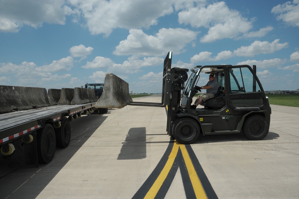 Joint Base San Antonio-Randolph support Federal Emergency Management Agency
