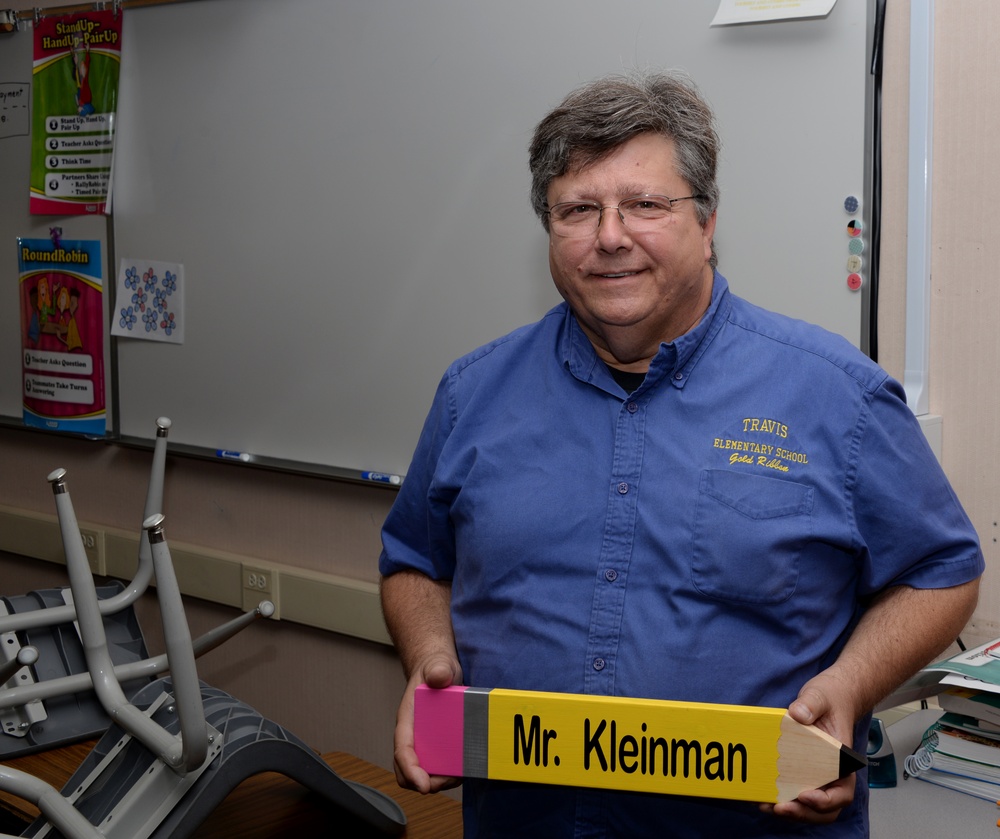 Former KC-10 instructor serves as teacher
