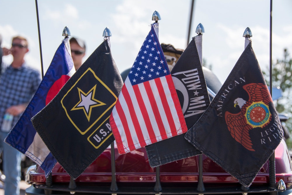 Special Forces Community rides in honor of Fallen Soldiers