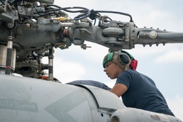 HSC-28 Maintainers Support Hurricane Harvey Relief Efforts