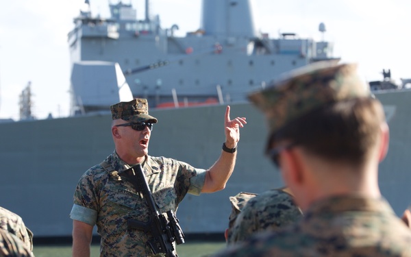 26 MEU prepares to provide relief support in Texas