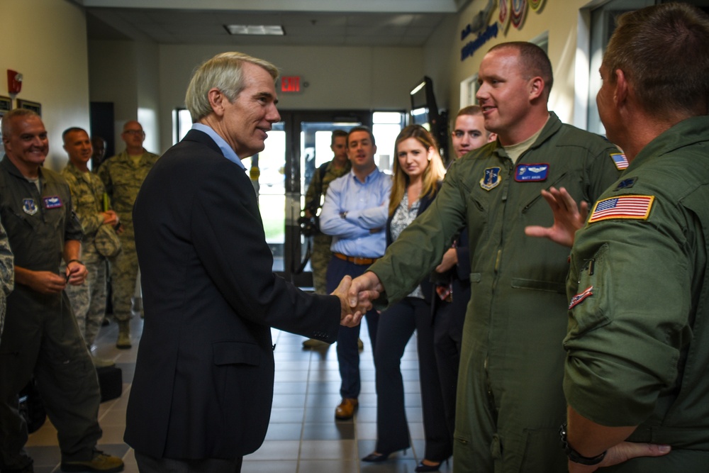 Senator Portman visits the 179th Airlift Wing