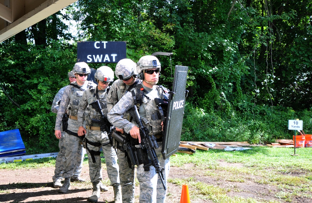 103d Security Forces Squadron participate in 2017 CT Swat Challenge