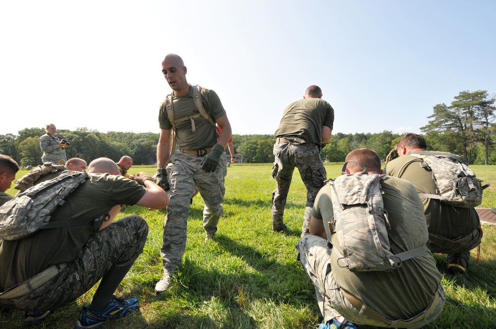 103d Security Forces Squadron participate in 2017 CT Swat Challenge