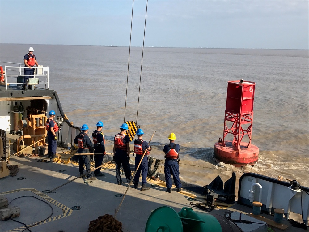 Harry Claiborne crew assesses Harvey's damage