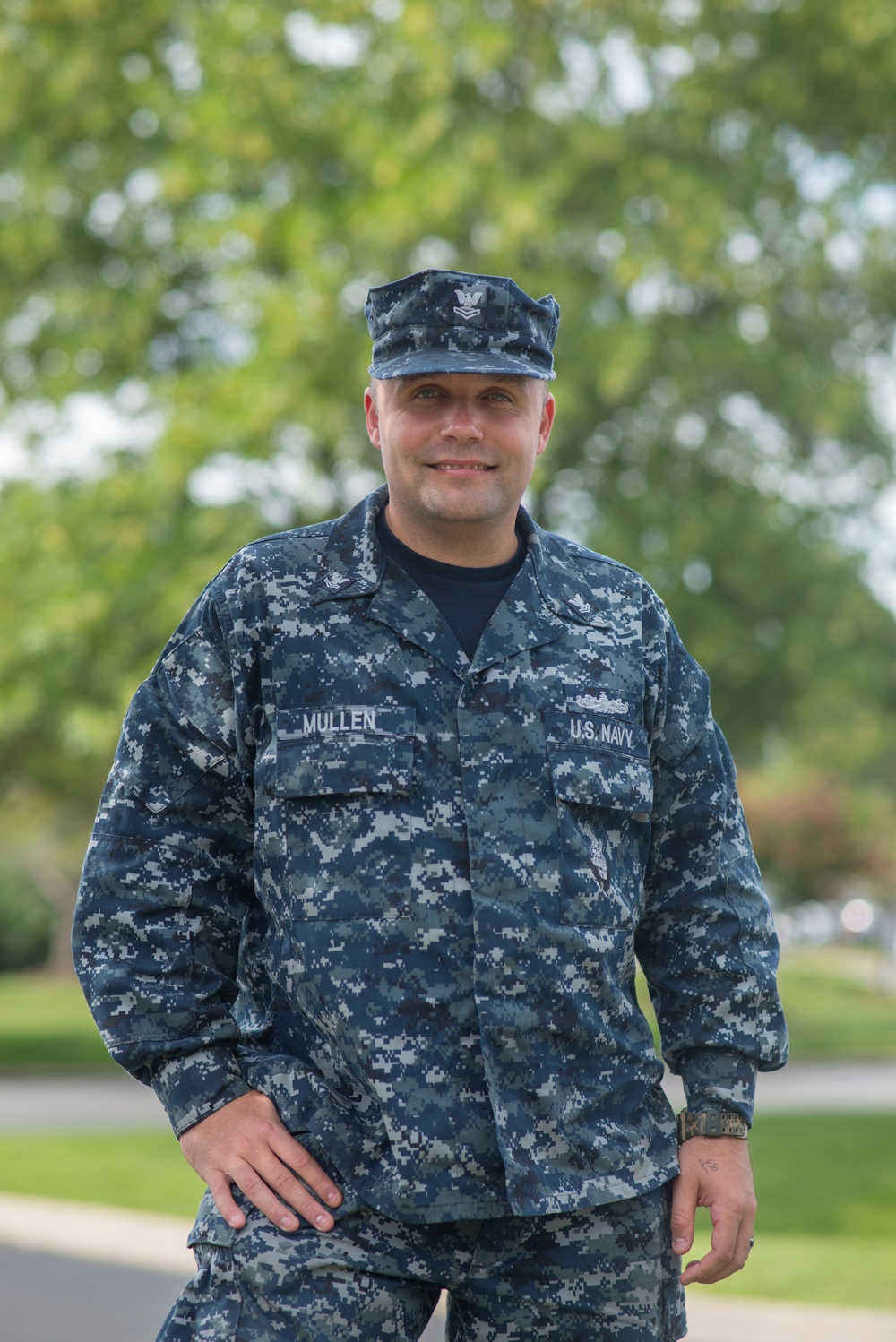 Against All Odds: Recruiting Sailors Who Never Give Up