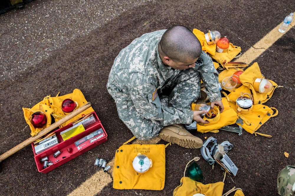 Army Reserve Aviation Soldiers support Texas search and rescue