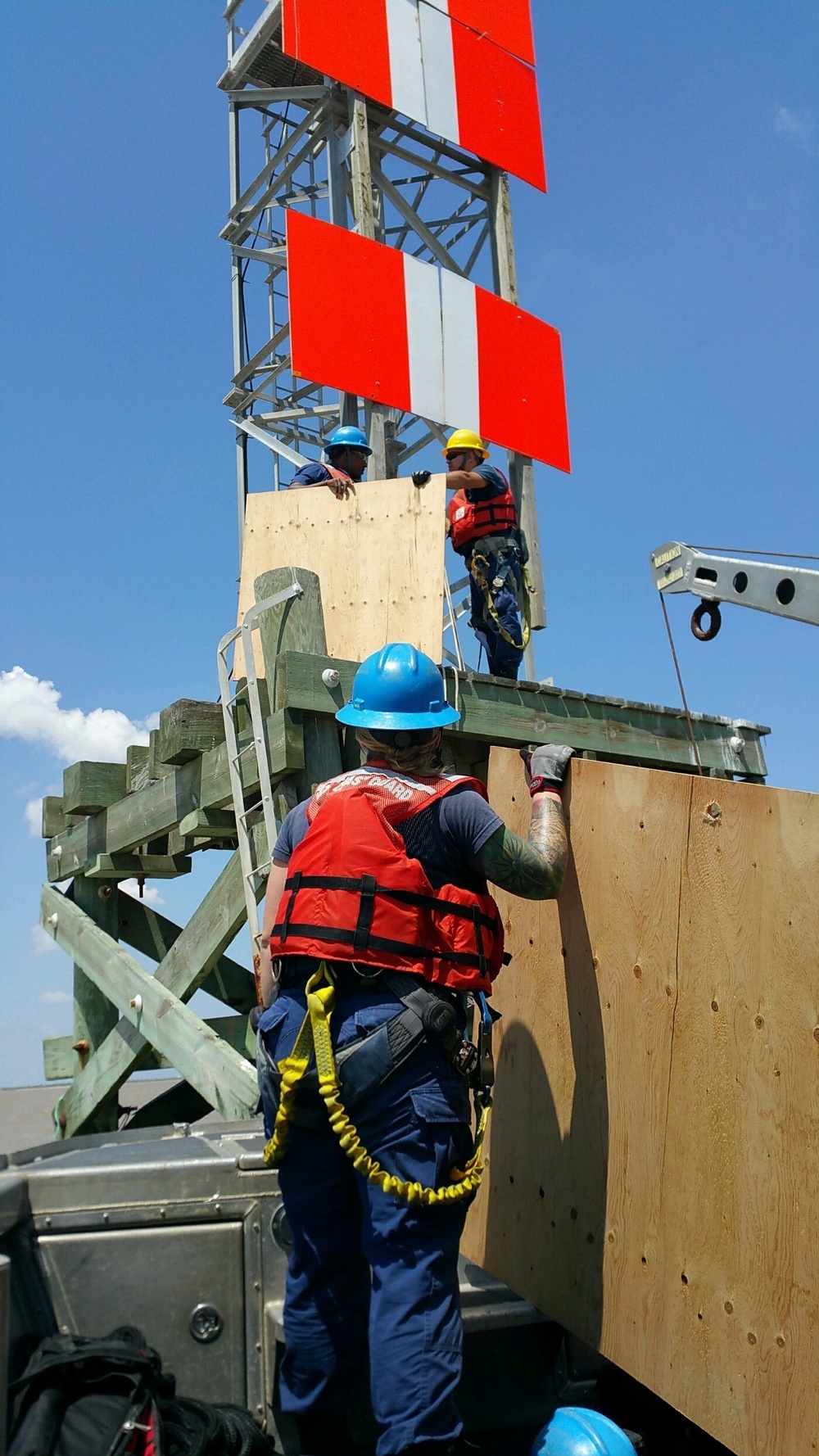 Aids to Navigation Team Galveston works to repair naviagtional markers