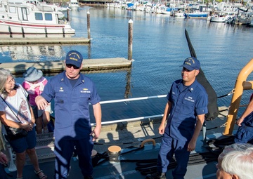 Former USS Sea Fox (SS 402) Submariners Visit Coast Guard Namesake
