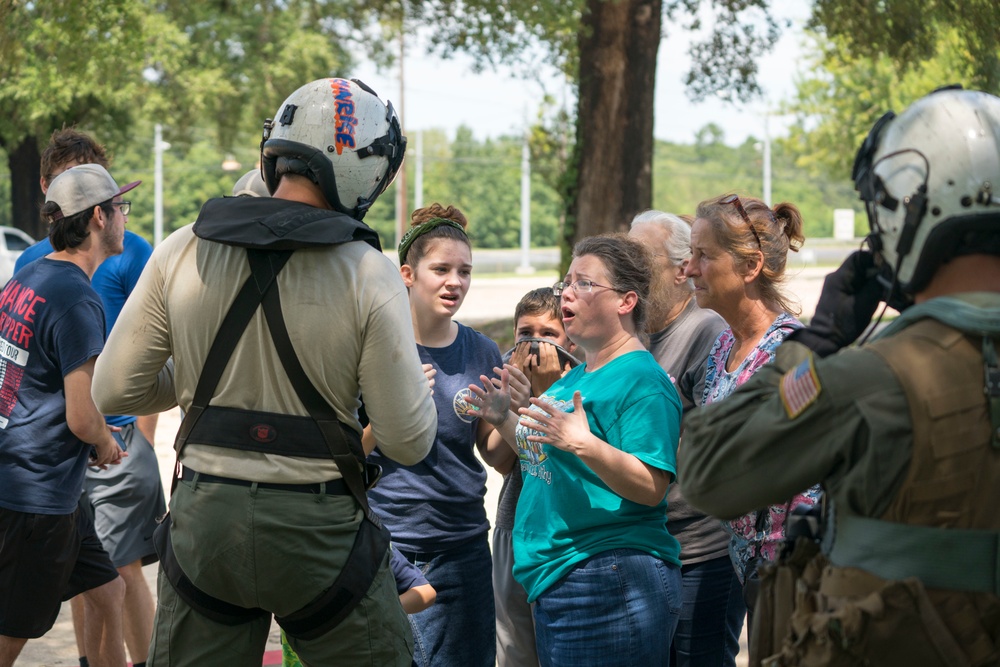 Navy Squadron HSC-28 Rescues Civilians at Texas School