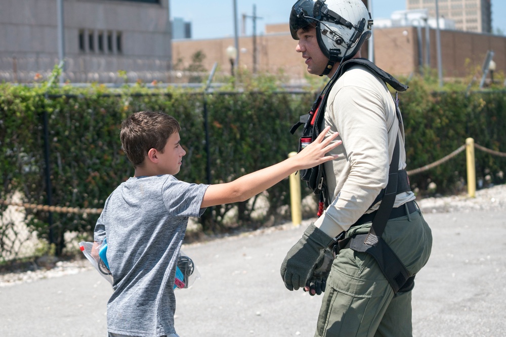 Navy Squadron HSC-28 Rescues Civilians at Texas School