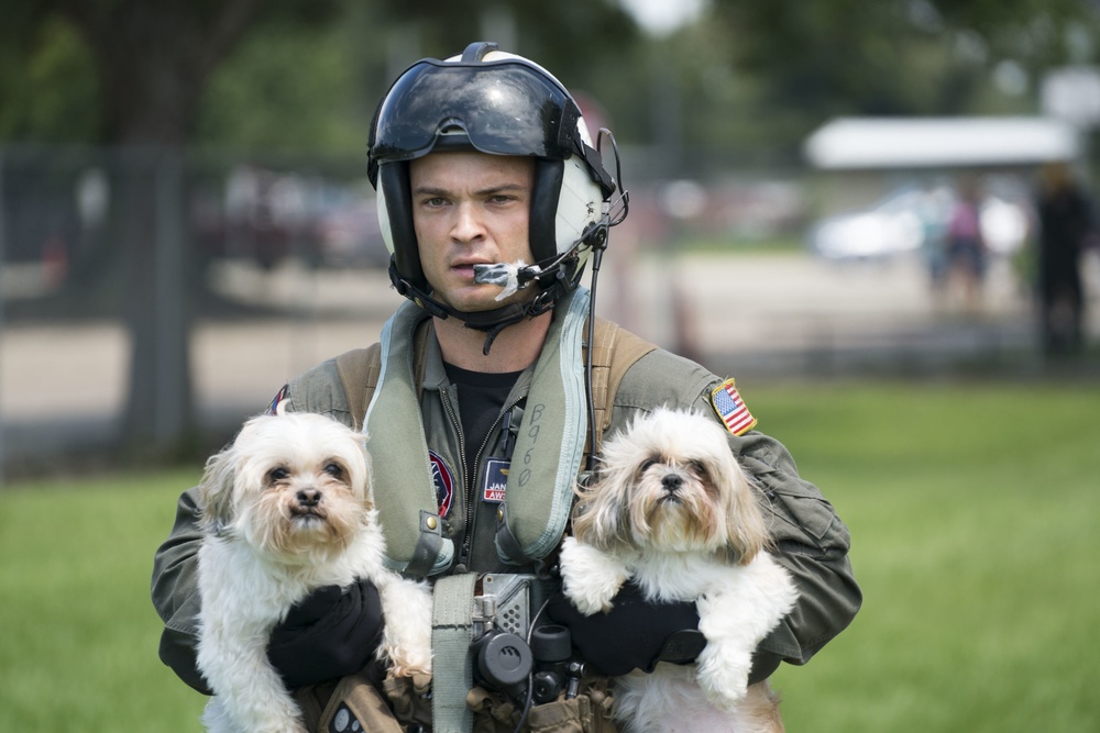 Navy Squadron HSC-28 Rescues Civilians at Texas School