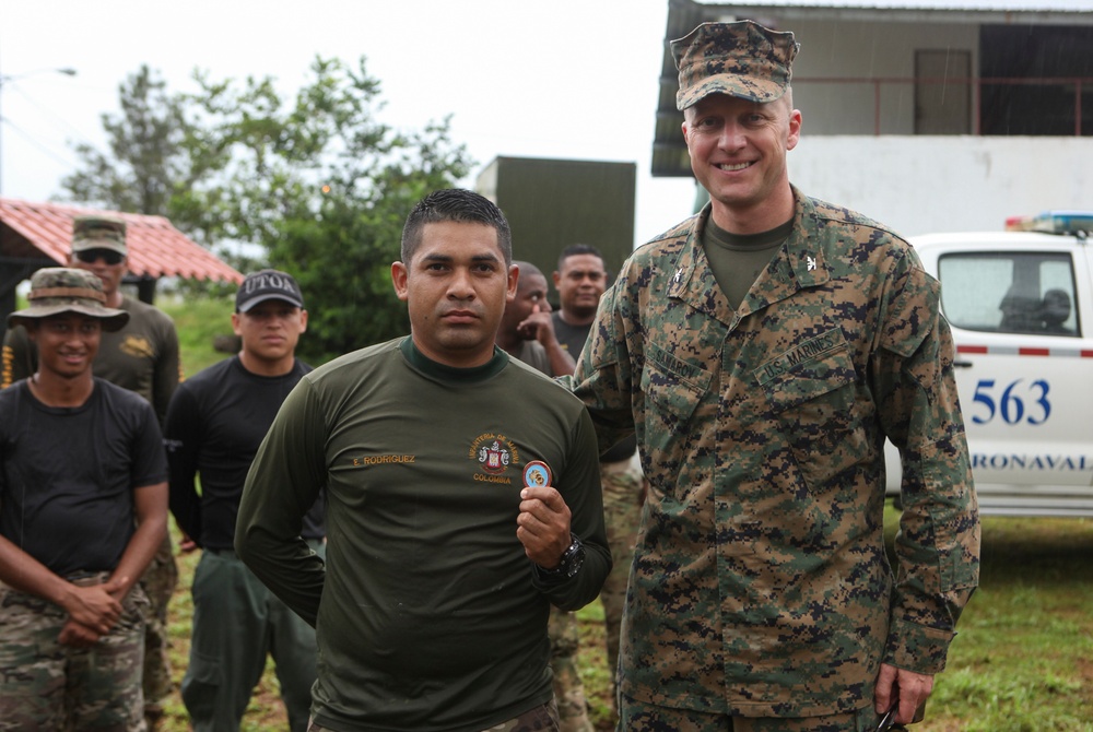 U.S. Marines with SPMAGTF-SC conduct training with Panamanian service members