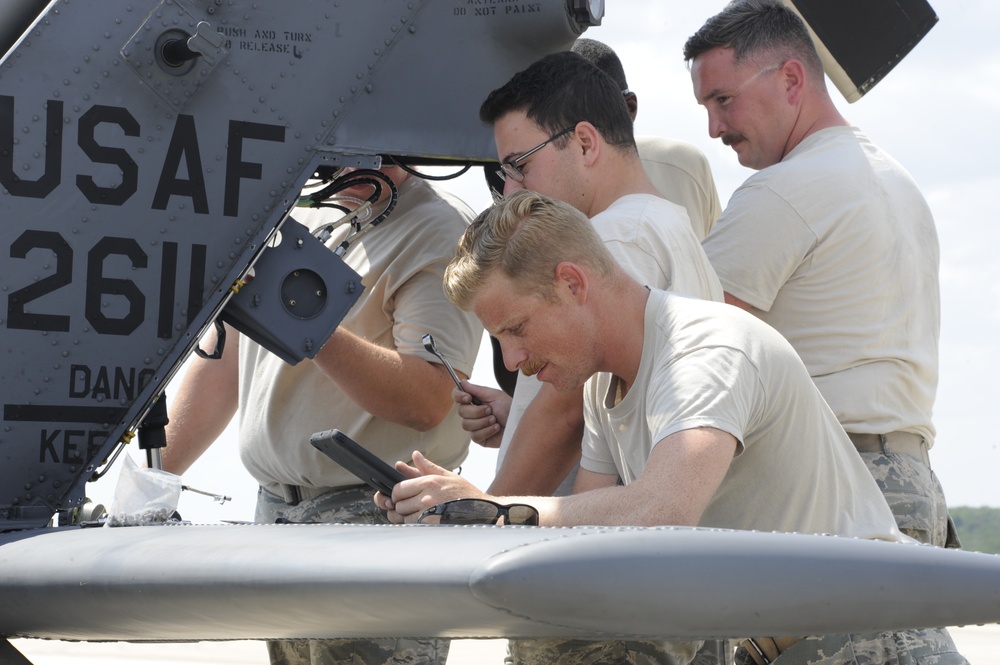 HH-60 maintainers get aircraft flying