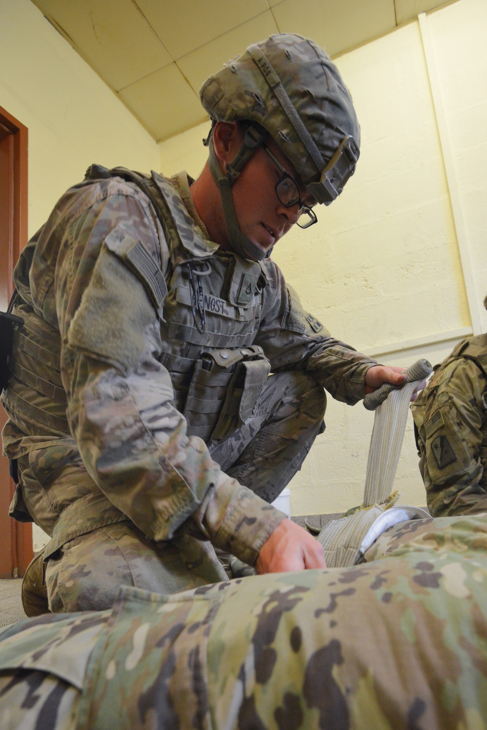 DVIDS - Images - 588th BEB, 3rd ABCT, Combat Lifesaver Course [Image 8 ...