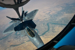 Stratotanker keeps F-22 Raptors fueled to fight