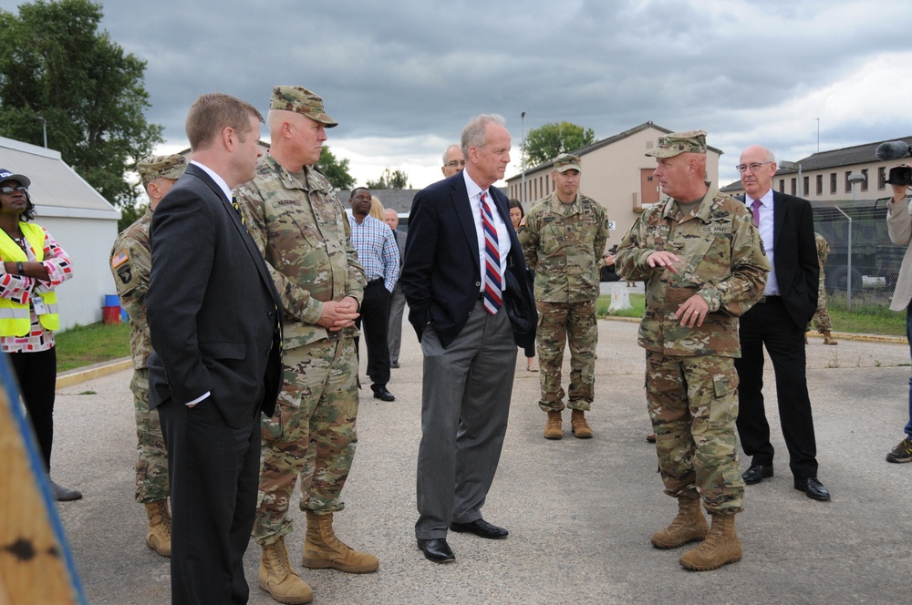 Acting Army Secretary, Senator, visit 405th AFSB