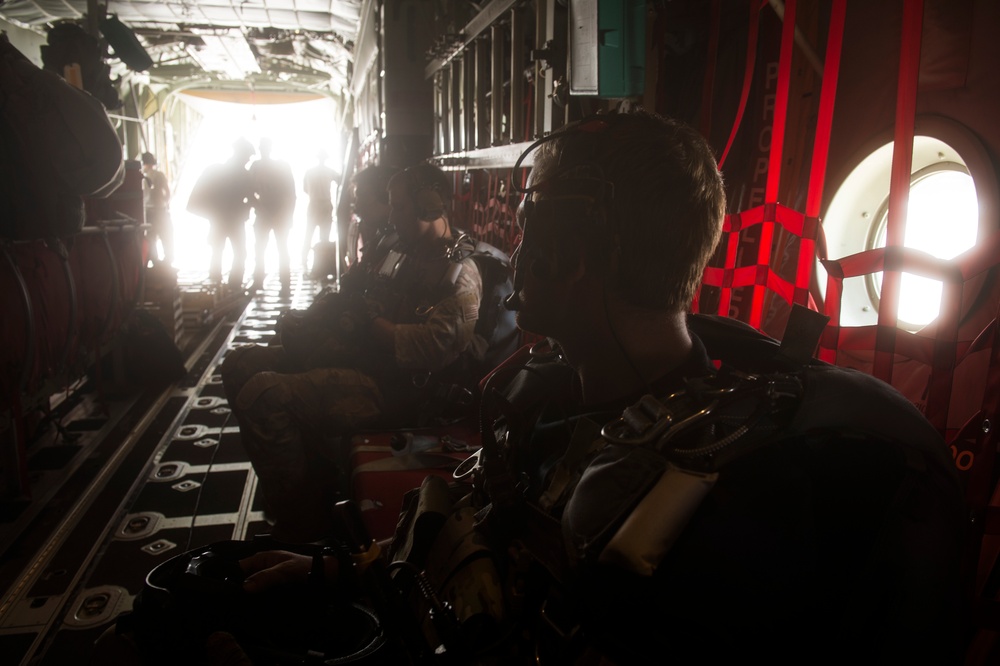 82nd ERQS Conducts HALO Jump