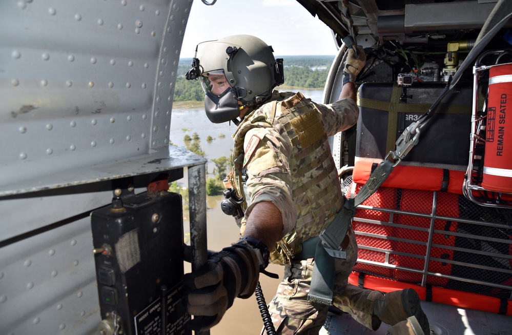 Reserve Airmen saves lives as part of Hurricane Harvey relief effort