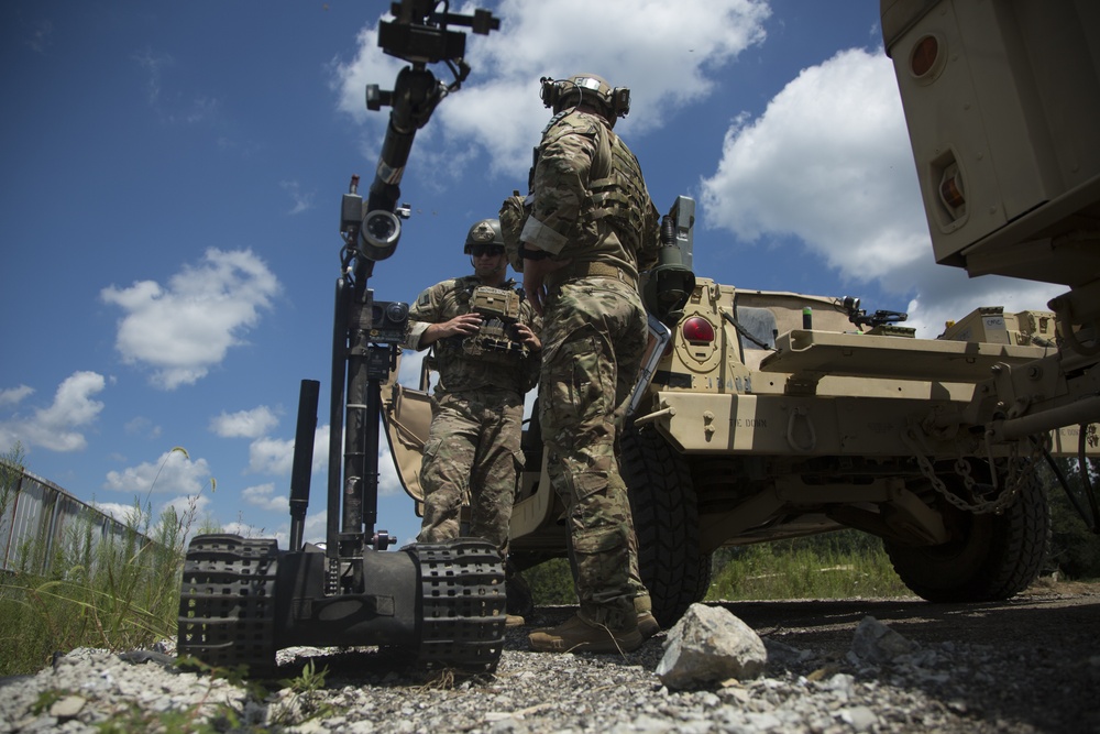 U.S. Army Explosive Ordnance Disposal Technicians Compete in the 52nd Ordnance Group's Best EOD Competition