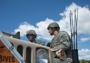 New York Army Guard Soldiers compete for EOD prize