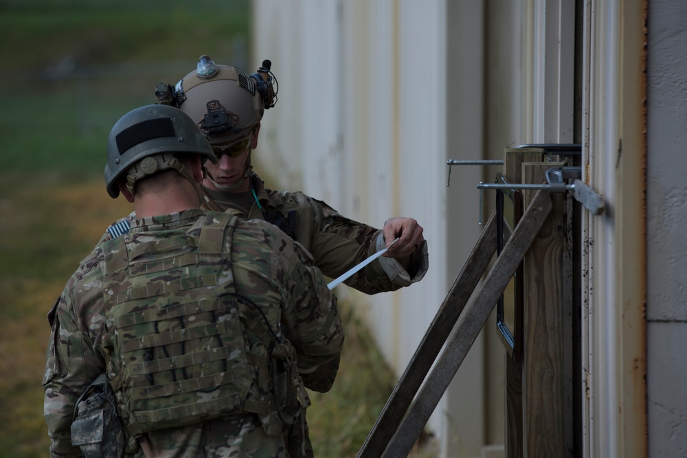 U.S. Army Explosive Ordnance Disposal Technicians Compete in the 52nd Ordnance Group's Best EOD Competition