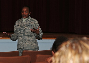 20th FSS Airmen host Military Personnel Town Hall