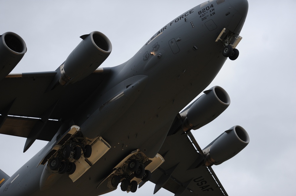 C-17s Master the Gravel Strip