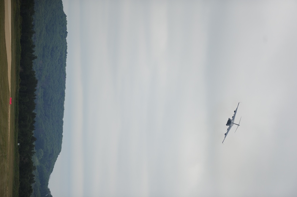 C-17s Master the Gravel Strip