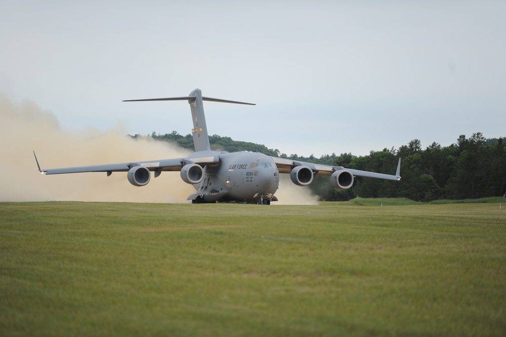 C-17s Master the Gravel Strip