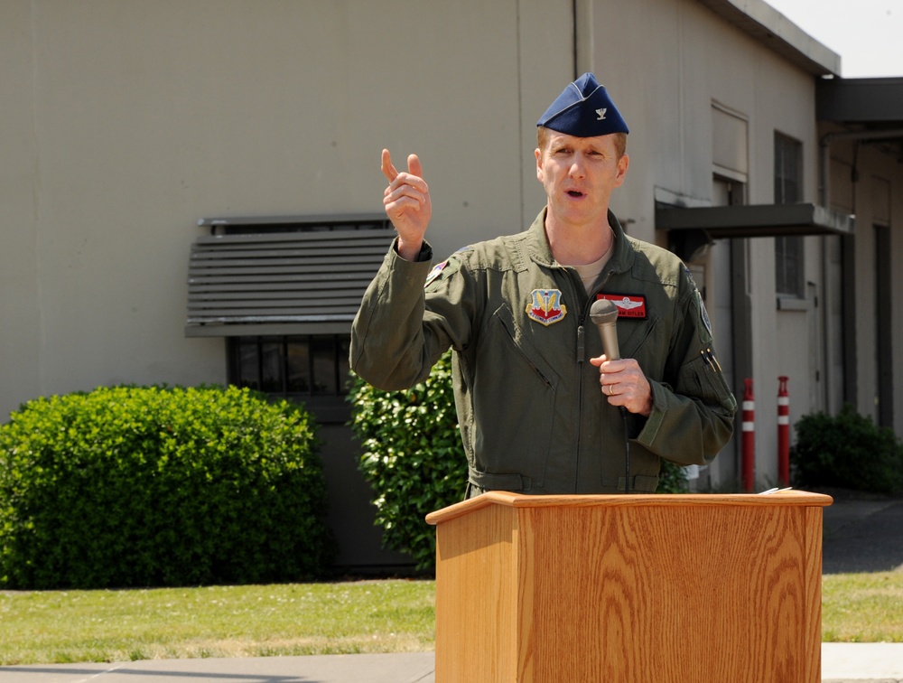 Portland Air National Guard Base pays tribute to fallen Redhawk with street dedication