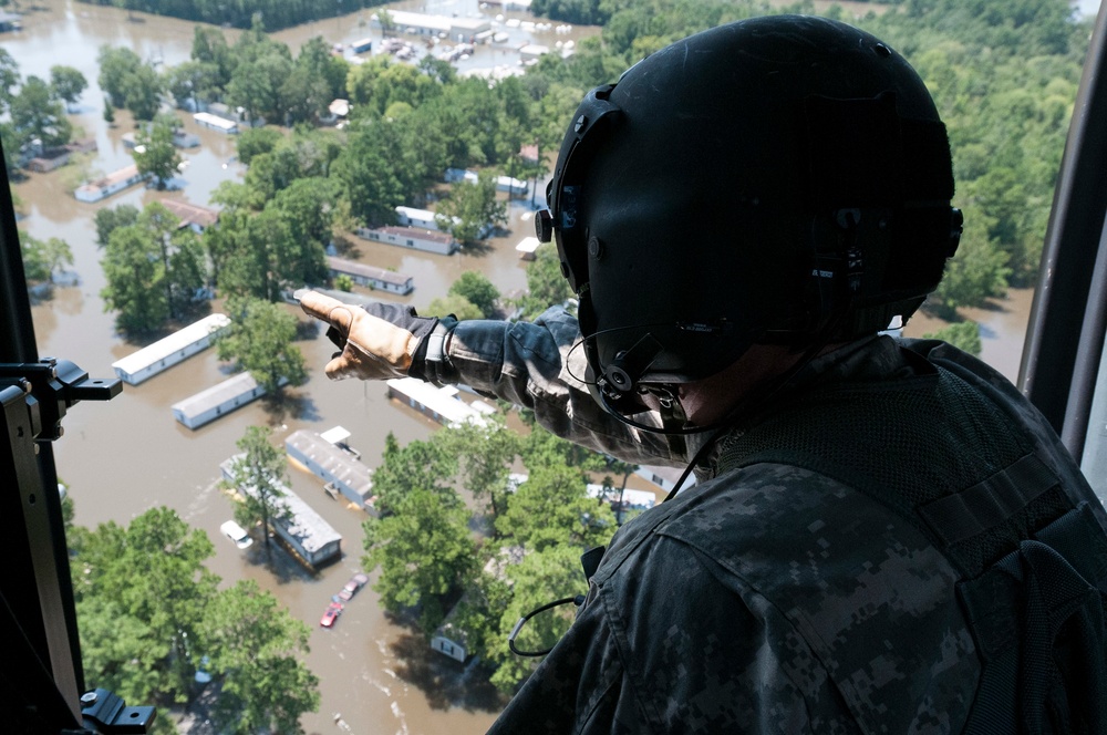 TXARNG Aviation units conduct search and rescue operations after Hurricane Harvey